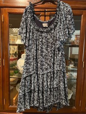 Anthropologie plus size flowy mini dress
